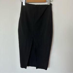 Black small pencil skirt
